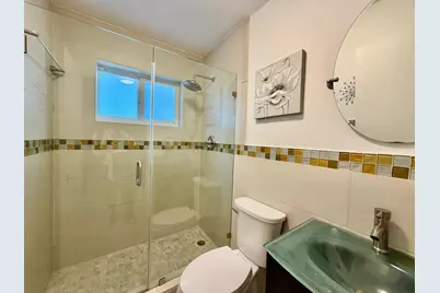 1092 W 32nd Street, Hialeah, FL 33012 - Photo 25