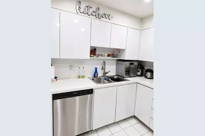16300 Golf Club Road, Weston, FL 33326 - Photo 9