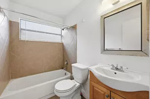 301 Lakewood Dr, Jupiter, FL 33458 - Photo 19