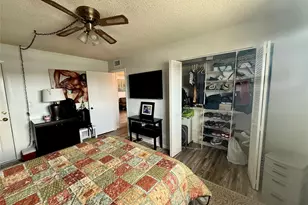 610 Tennis Club Dr, Fort Lauderdale, FL 33311 - Photo 7