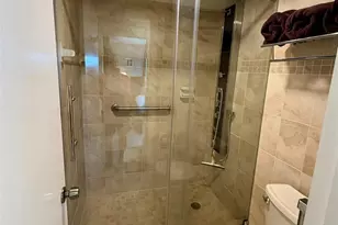 610 Tennis Club Dr, Fort Lauderdale, FL 33311 - Photo 19