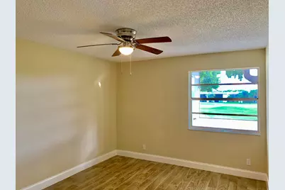 89 Normandy B, Delray Beach, FL 33484 - Photo 13