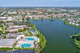 89 Normandy B, Delray Beach, FL 33484 - Photo 19