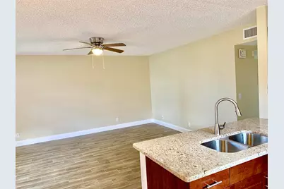 89 Normandy B, Delray Beach, FL 33484 - Photo 15