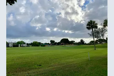 89 Normandy B, Delray Beach, FL 33484 - Photo 11