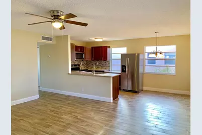 89 Normandy B, Delray Beach, FL 33484 - Photo 9