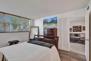 1040 SE 4th Ave, Deerfield Beach, FL 33441 - Photo 31