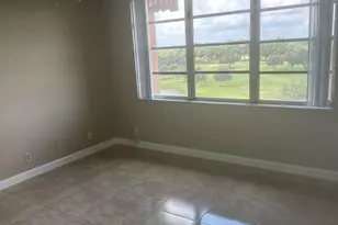 3001 W Rolling Hills Cir, Davie, FL 33328 - Photo 5
