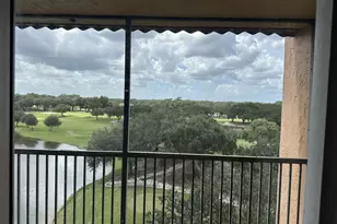 3001 W Rolling Hills Cir, Davie, FL 33328 - Photo 11