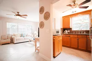 20 Lyndhurst A, Deerfield Beach, FL 33442 - Photo 5