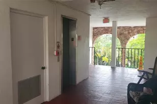 3910 Crystal Lake Dr, Deerfield Beach, FL 33064 - Photo 7