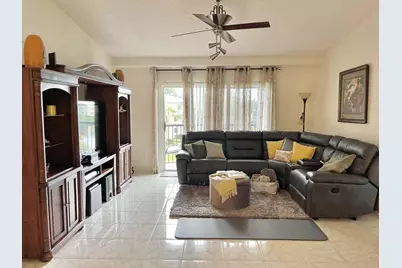 300 Crestwood Court N #309, Royal Palm Beach, FL 33411 - Photo 3