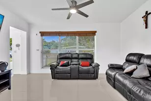 1580 NE 43rd Ct, Pompano Beach, FL 33064 - Photo 13