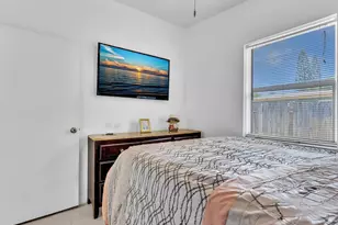 1580 NE 43rd Ct, Pompano Beach, FL 33064 - Photo 11