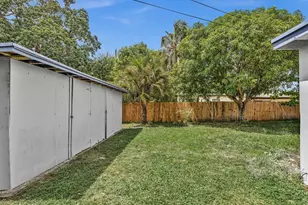 1580 NE 43rd Ct, Pompano Beach, FL 33064 - Photo 31