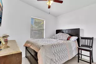 1580 NE 43rd Ct, Pompano Beach, FL 33064 - Photo 5