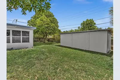 1580 NE 43rd Court, Pompano Beach, FL 33064 - Photo 21