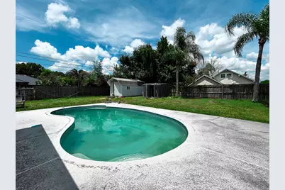 201 NW Floresta Drive, Port Saint Lucie, FL 34983 - Photo 25