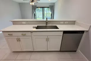 4230 Napoli Lake Dr, Riviera Beach, FL 33410 - Photo 5
