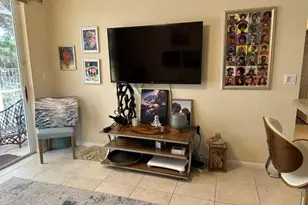 1828 NW 79th Way NW, Pembroke Pines, FL 33024 - Photo 5