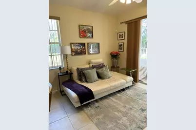 1828 NW 79th Way NW, Pembroke Pines, FL 33024 - Photo 7