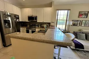 1828 NW 79th Way NW, Pembroke Pines, FL 33024 - Photo 3
