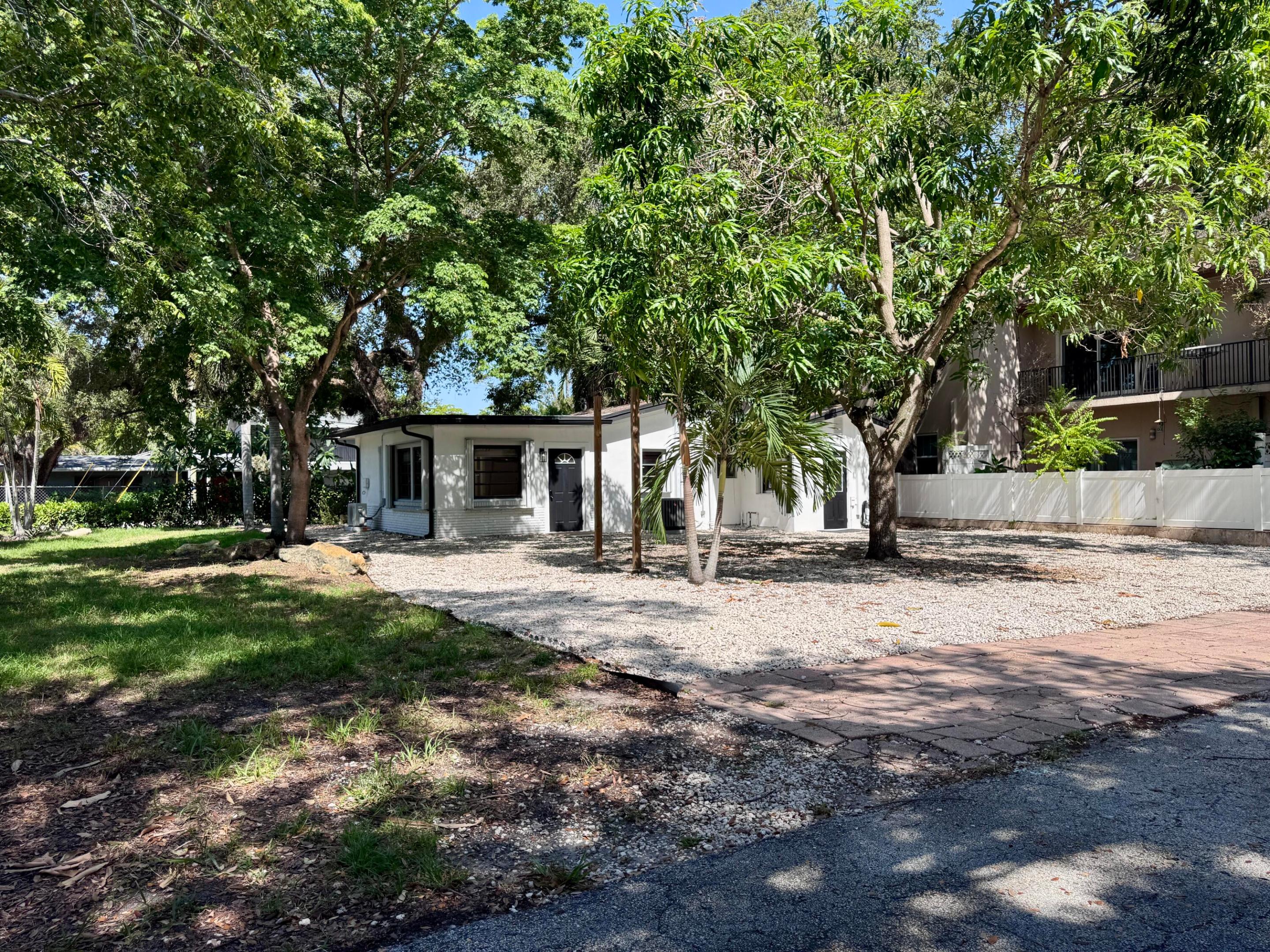 2390 SW 18th Ave - 2390 SW 18th Ave, Fort Lauderdale, FL 33315 Luxury Property | Jose Angel Pina