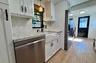 2390 SW 18th Ave, Fort Lauderdale, FL 33315 - Photo 9