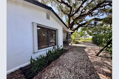 2390 SW 18th Avenue, Fort Lauderdale, FL 33315 - Photo 43