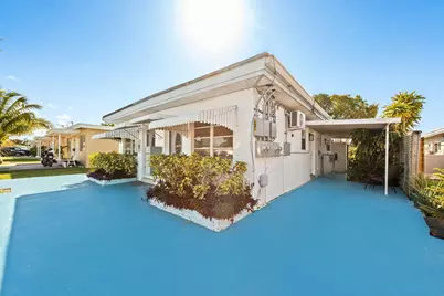 310 NE 6th Street #2, Hallandale Beach, FL 33009 - Photo 11