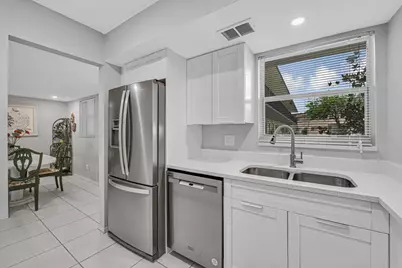 752 Lori Drive #217, Palm Springs, FL 33461 - Photo 3