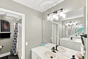 1686 SW Harbour Isles Cir, Port Saint Lucie, FL 34986 - Photo 21