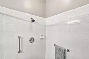 1686 SW Harbour Isles Cir, Port Saint Lucie, FL 34986 - Photo 45