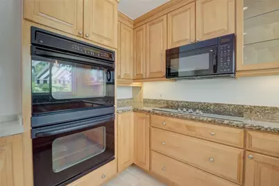 2709 NE 16th Avenue, Wilton Manors, FL 33334 - Photo 13