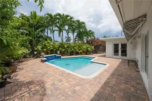 2709 NE 16th Ave, Wilton Manors, FL 33334 - Photo 15
