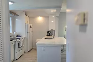 606 SW Natura Blvd, Deerfield Beach, FL 33441 - Photo 11