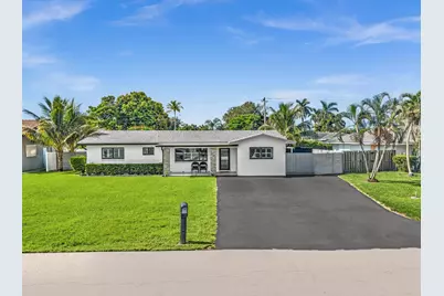 2056 Park Place, Boca Raton, FL 33486 - Photo 1