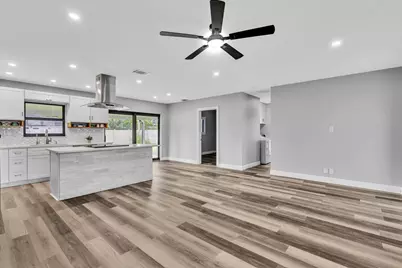 2056 Park Place, Boca Raton, FL 33486 - Photo 11