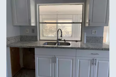 955 NW 69th Avenue, Margate, FL 33063 - Photo 11