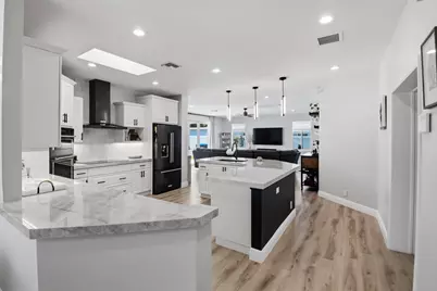 398 NE 23rd Street, Boca Raton, FL 33431 - Photo 1