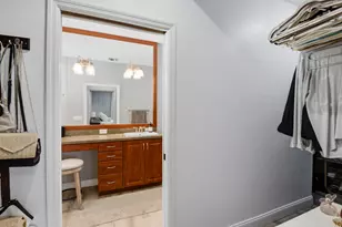 398 NE 23rd St, Boca Raton, FL 33431 - Photo 29