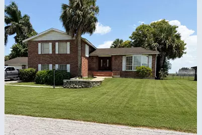 909 NE 3rd Street, Belle Glade, FL 33430 - Photo 3