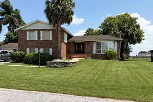 909 NE 3rd St, Belle Glade, FL 33430 - Photo 3