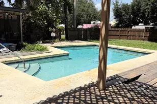 909 NE 3rd St, Belle Glade, FL 33430 - Photo 37
