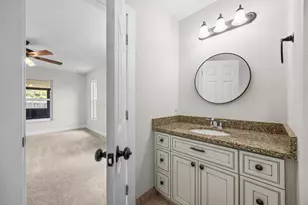 371 SW Butler Ave, Port Saint Lucie, FL 34983 - Photo 11