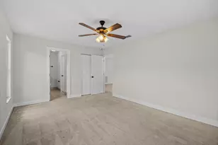 371 SW Butler Ave, Port Saint Lucie, FL 34983 - Photo 9