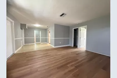 8381 NW 28th Place, Sunrise, FL 33322 - Photo 3