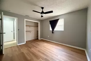 8381 NW 28th Pl, Sunrise, FL 33322 - Photo 17