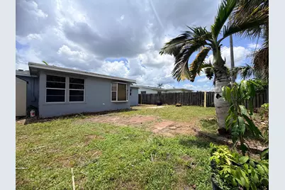 8381 NW 28th Place, Sunrise, FL 33322 - Photo 33
