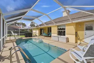 692 SW Ewing Ave, Port Saint Lucie, FL 34983 - Photo 3